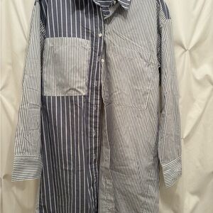 Women’s Abercrombie Oversized  Striped Button-Down Shirt